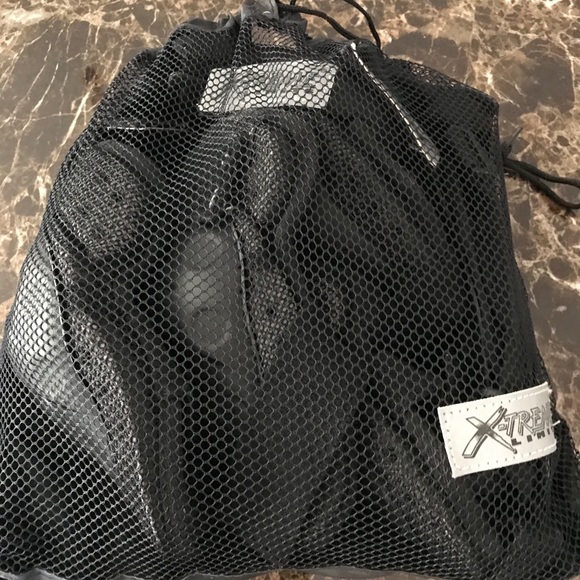 Protective gear - Picture 2 of 6